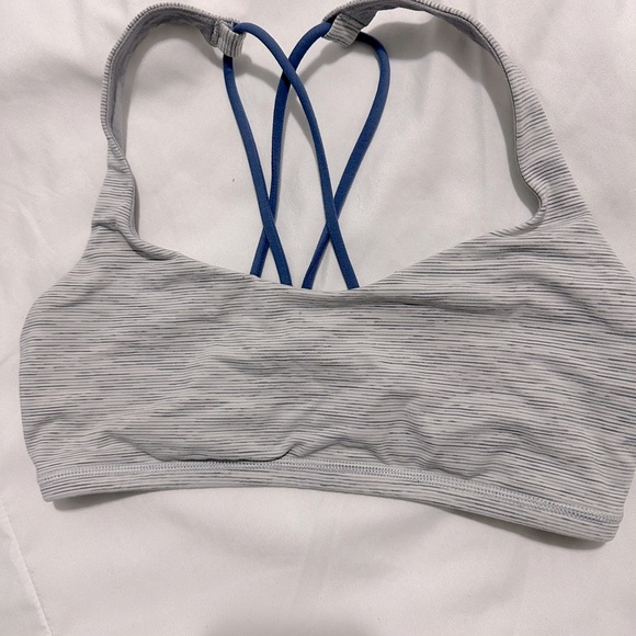 Lululemon free to be bra - Picture 3 of 3